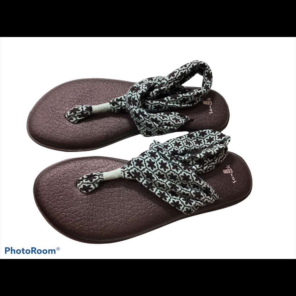 SANUK Yoga Sling sandal blue flower women's size 8